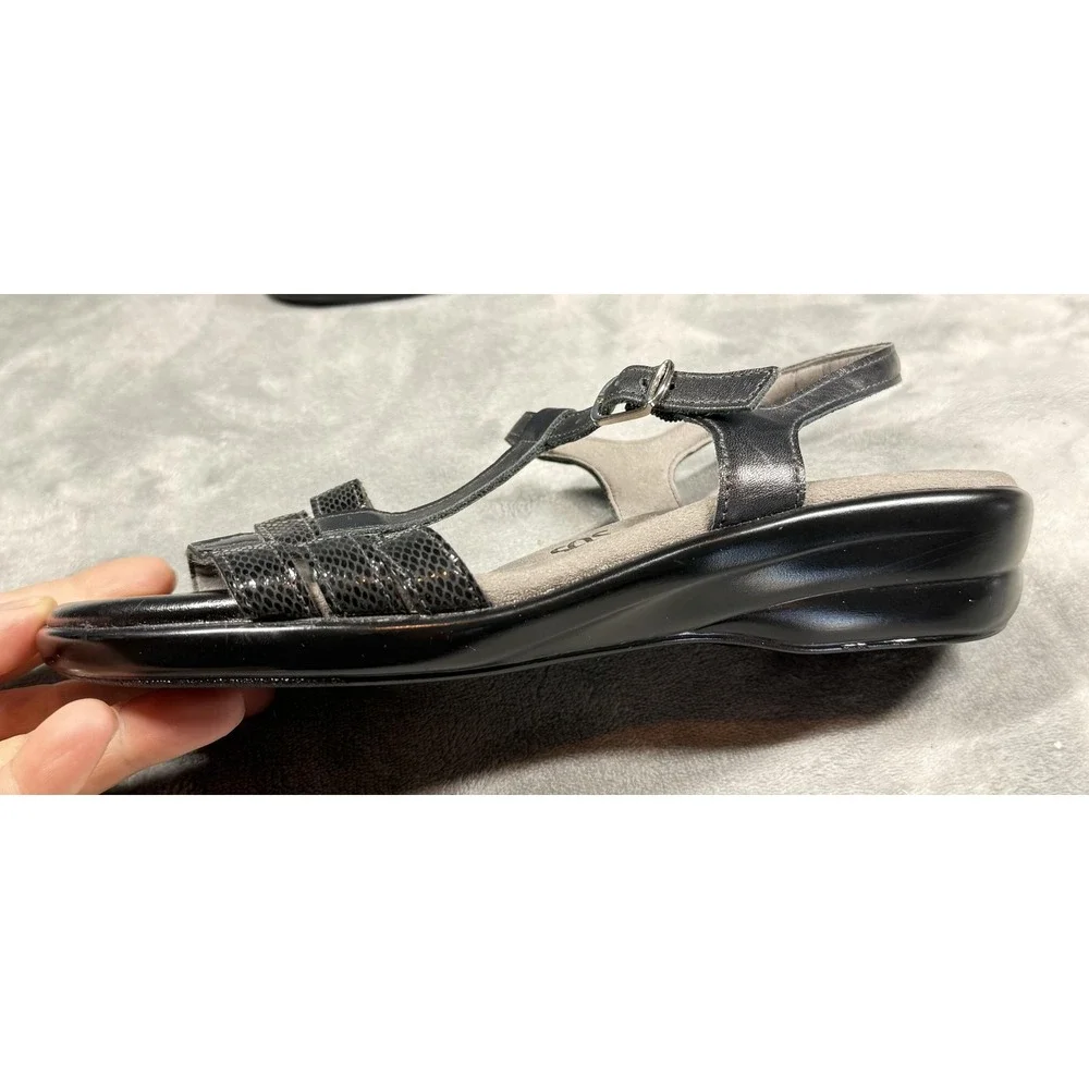 SAS Sandals Womens Size 7 Black Tripad Comfort Slingback Wedge Strappy‎ Leather